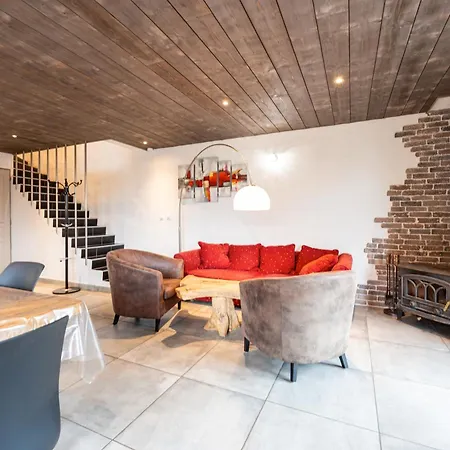 Bordon Chalet *