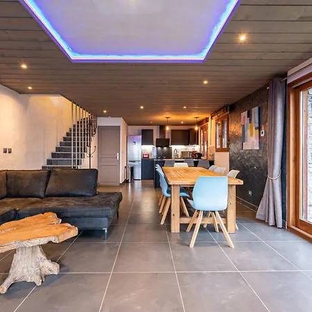 Bordon Chalet